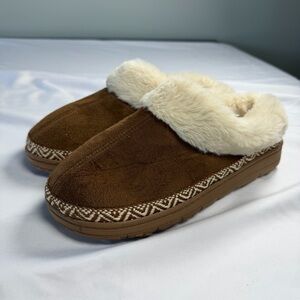 Dearfoams‎ Cozy Brown Faux Fur Lined Women's Slippers Size 7-8 NWOT